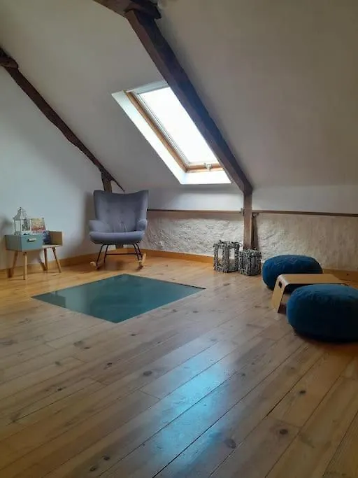 펜션 Maison La Roche Quihanet Landehen 프랑스